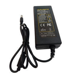 Napájecí adaptér 12V 5A – konektor 5,5 × 2,1 mm